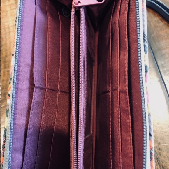 Vera Bradley Midtown City Plaid RFID zip around wallet wristlet - Picture 5 of 15